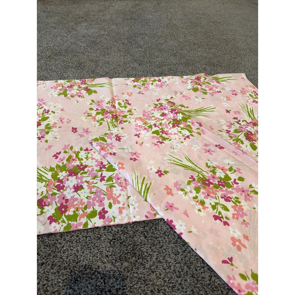 Vtg Burlington House King Percale Pink Bouquet Pillowcases Long USA